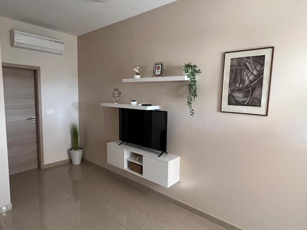 Apartmani Nina I Niko Ugljan Room photo